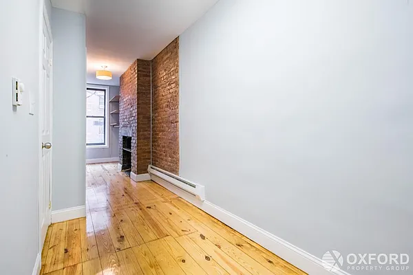 Rented by Oxford Property Group | media 30