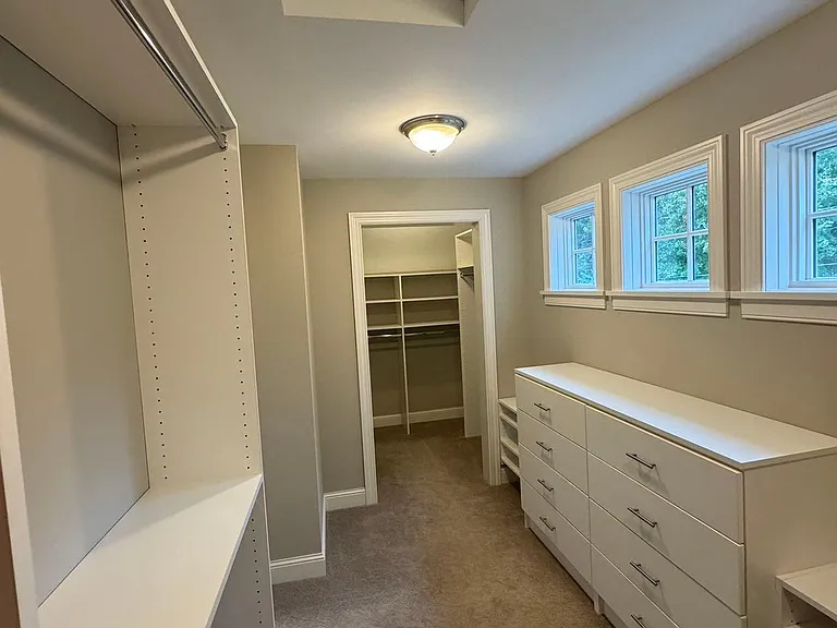 112 Oakwood Rd — Photo 24