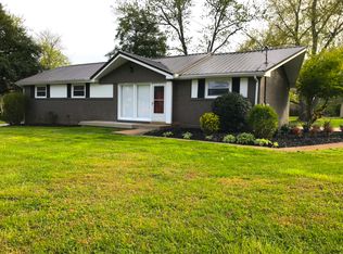 110 Gates Dr, Hendersonville, TN 37075