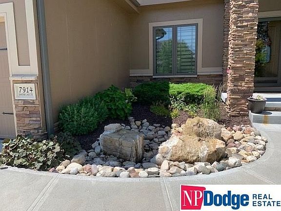 2nd image of 7914 Shadow Lake Dr