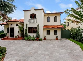 614 W 46th St, Miami Beach, FL 33140