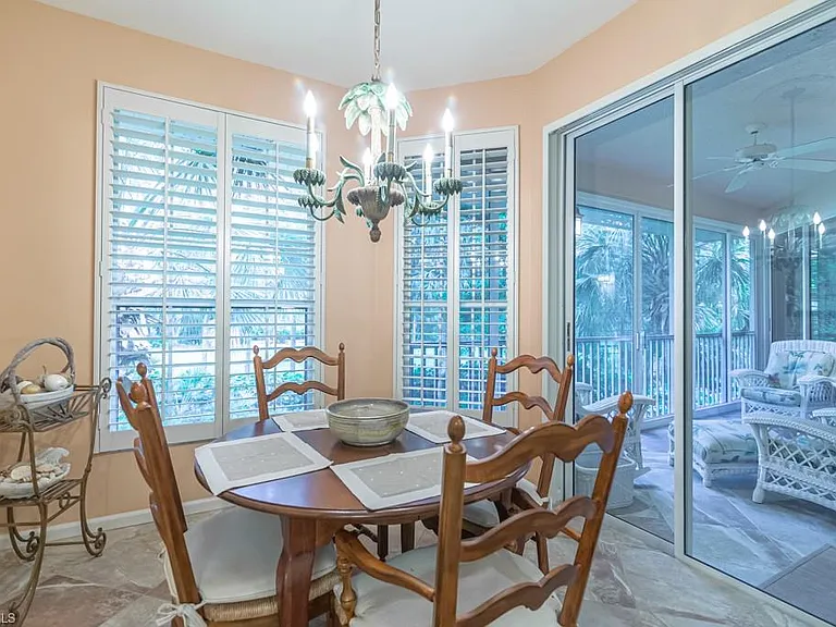 8460 Abbington Cir #1821 — Photo 23