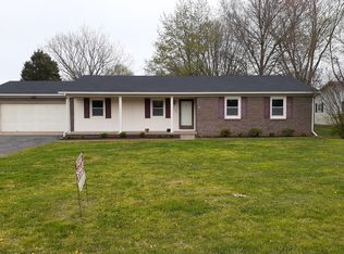 3114 Huntmaster Dr, Bowling Green, KY 42104
