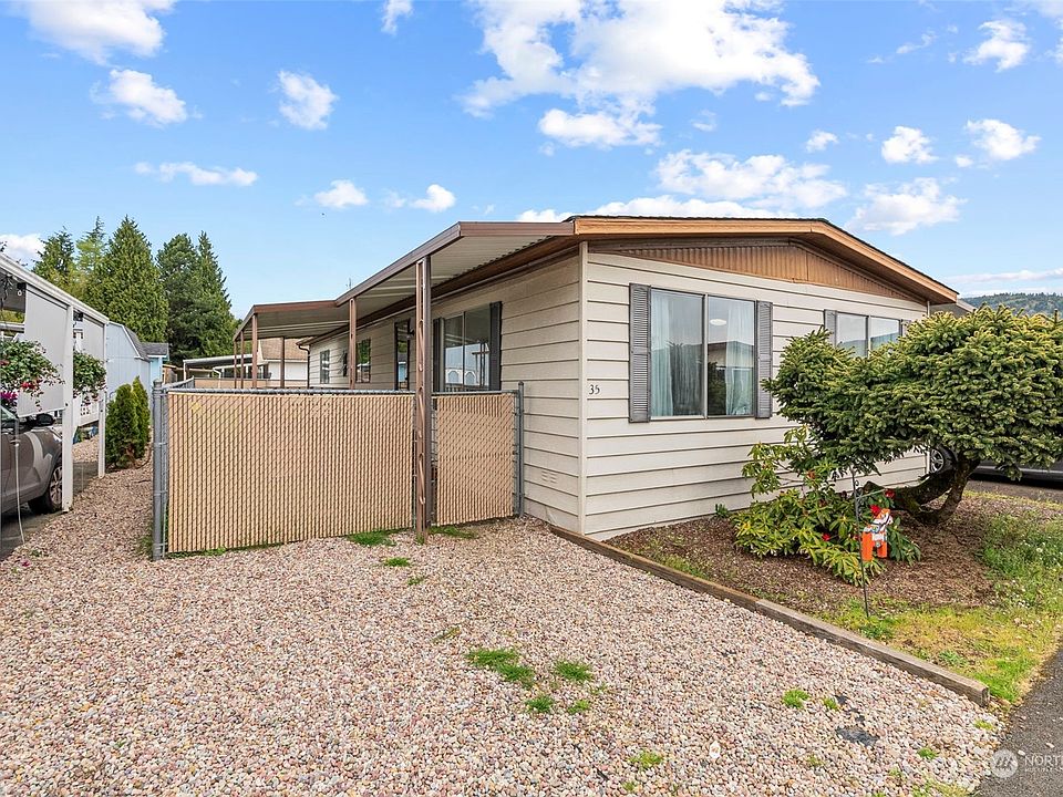 1st image of 2373 Kingfisher Lane