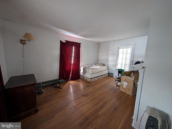 12th image of this home