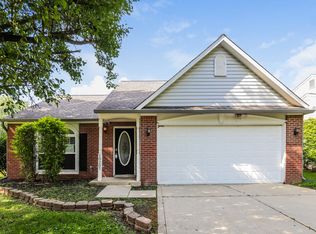 10207 Carmine Dr, Noblesville, IN 46060