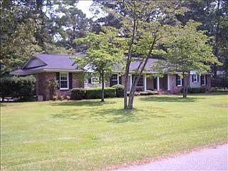 1st image of 2100 Valley Dr