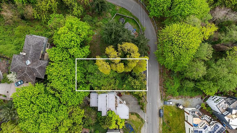 3rd image of 1601 Ferry Avenue SW