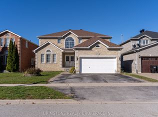 6 Silvercreek Cres, Barrie, ON L4N0Z8