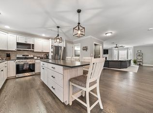 22 Scribner Road, Fremont, NH 03077