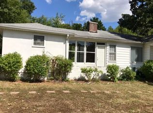 3534 S Oak Ave, Springfield, MO 65804