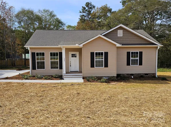 384 Grace Ave, Lancaster, SC 29720