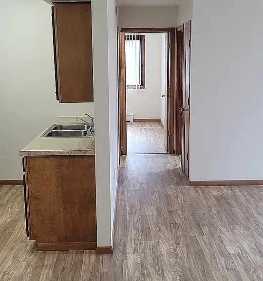 Brookview Manor — Photo 2