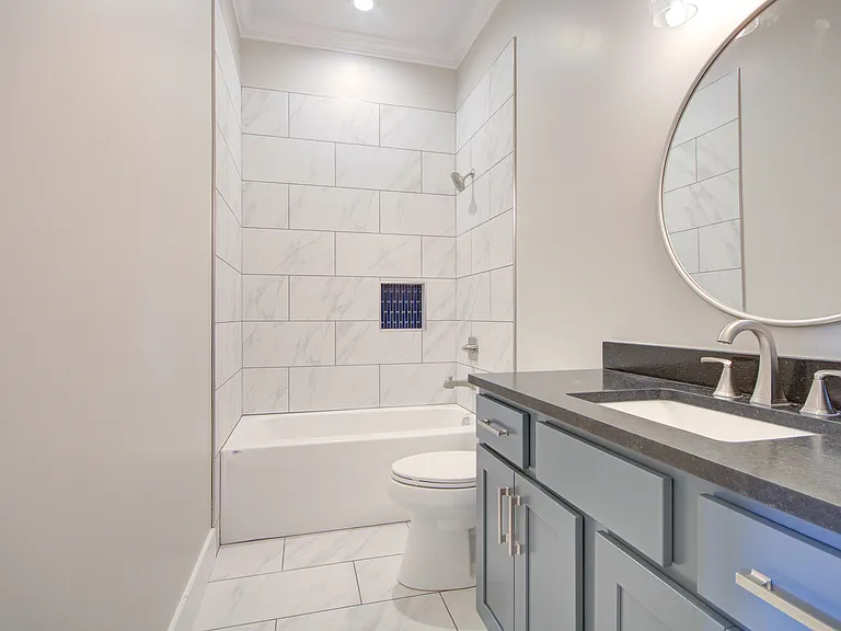 2031 Davidson St NE #A — Photo 13