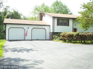 4 Barnstable Ct, Owings Mills, MD 21117