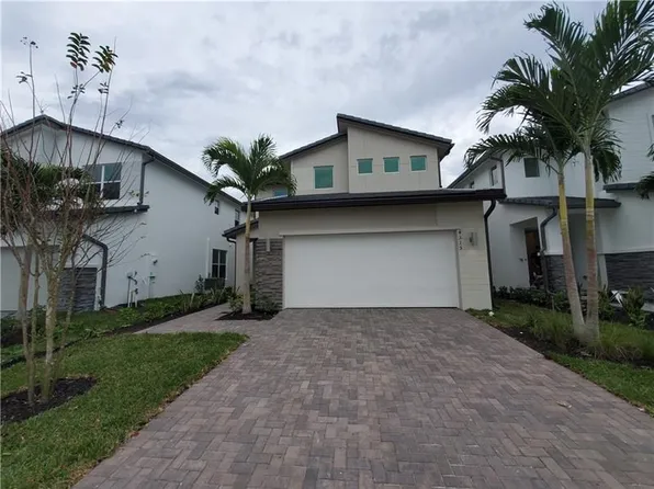 4315 Sylvester Palm Dr, Delray Beach, FL 33445