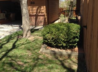93 S Eagle Cir, Aurora, CO 80012