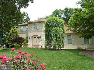 101 Gwynmont Dr, North Wales, PA 19454