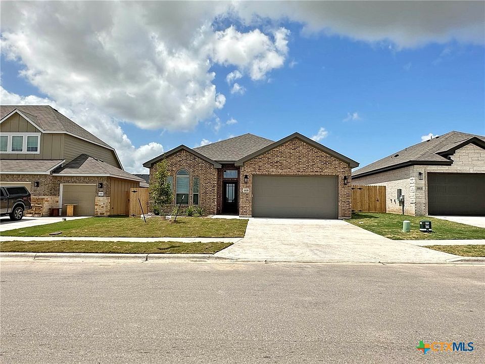 1st image of 8909 Glade Dr