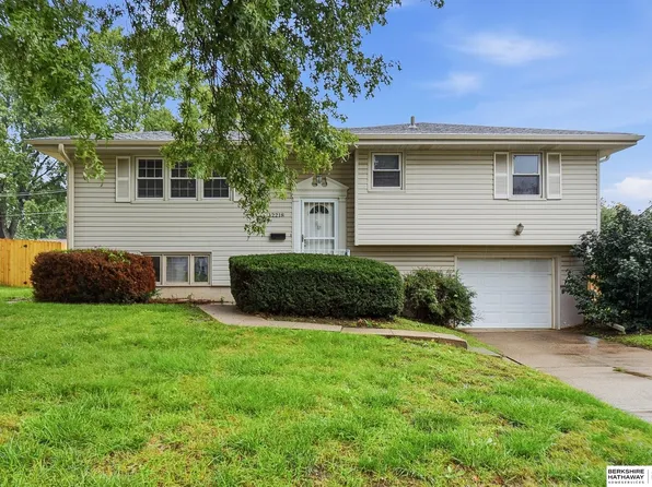 12218 Orchard Ave, Omaha, NE 68137