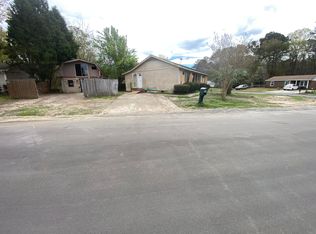 123 Red Cedar Dr, Goose Creek, SC 29445