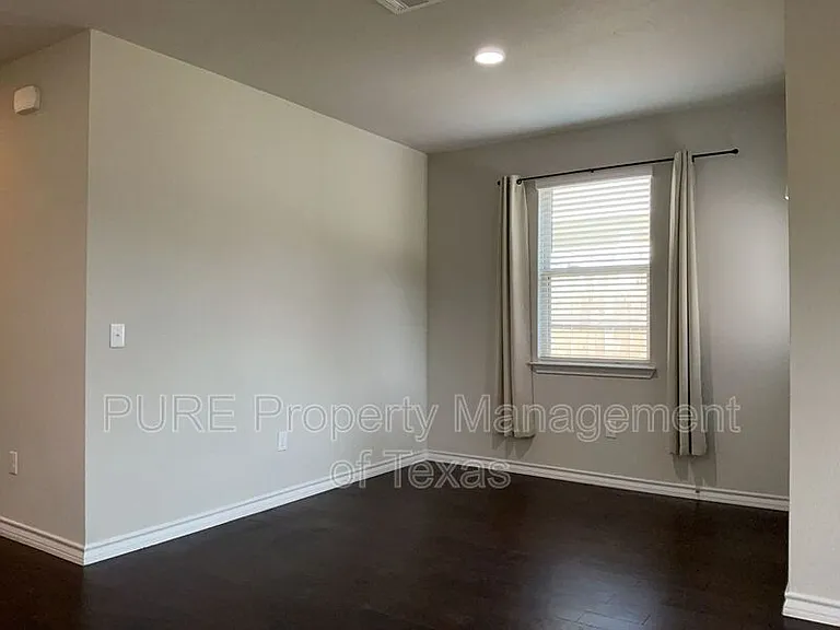 7301 Sligo Dr — Photo 12