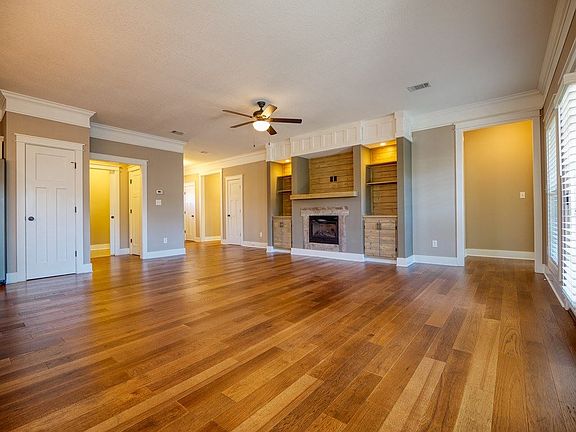 4th image of 3910 Sierra Ct