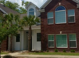 142 Golfview Ln, Summerville, SC 29485
