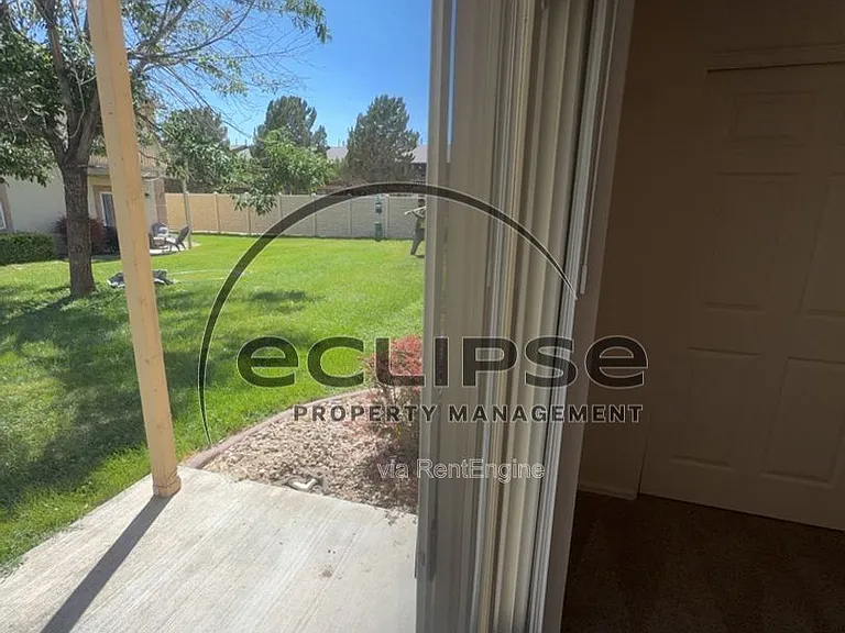 493 Coronado Way #A — Photo 32