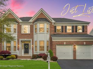 22 Bristol Rd, Manalapan, NJ 07726