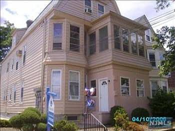 1st image of 7 Wesley Pl