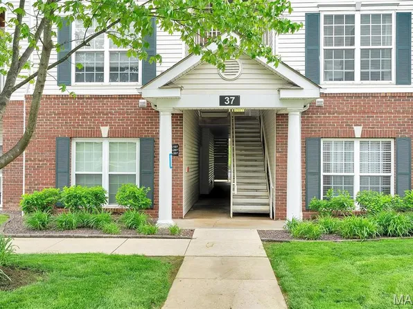 37 Kassebaum Ln APT 205, Saint Louis, MO 63129