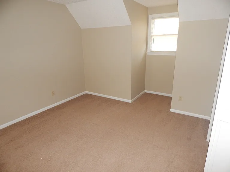 2846 Willow Wood Cir — Photo 18