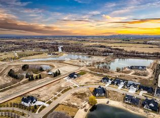 21439 Salmon Falls Ln, Star, ID 83669