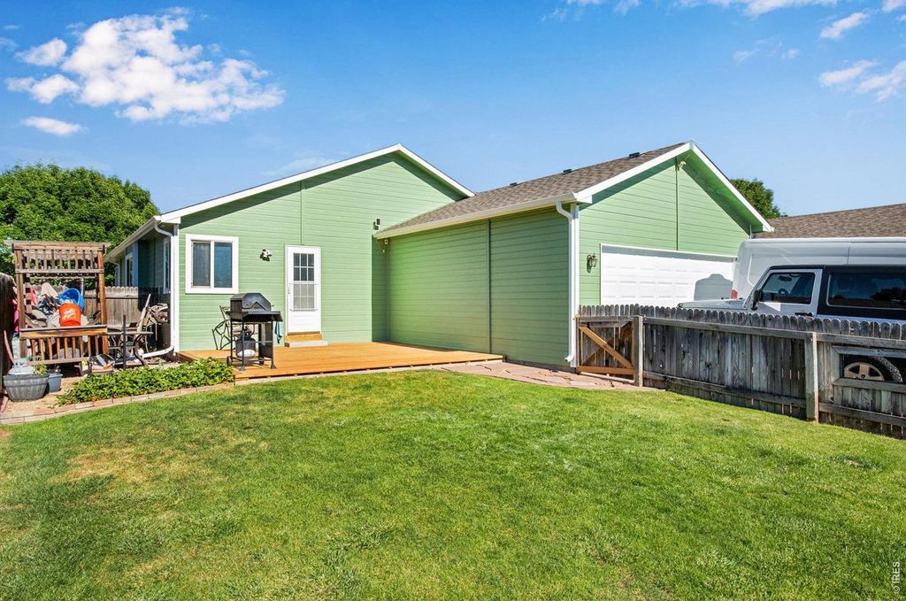 399 Lark Bunting Ave