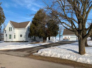 3879 Lark Rd, Denmark, WI 54208