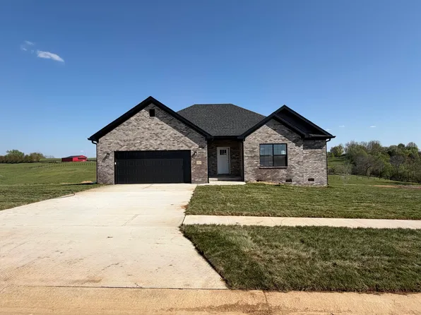 213 Carhartt Dr, Richmond, KY 40475