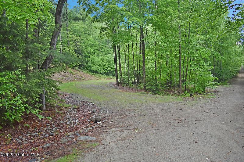 3rd image of 13 & 22 Deerwood Acres