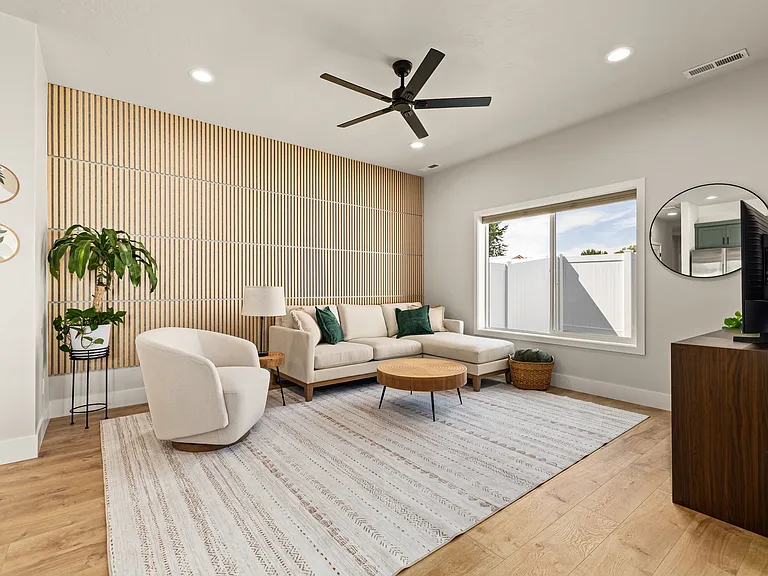 10494 W Shields Ave — Photo 44