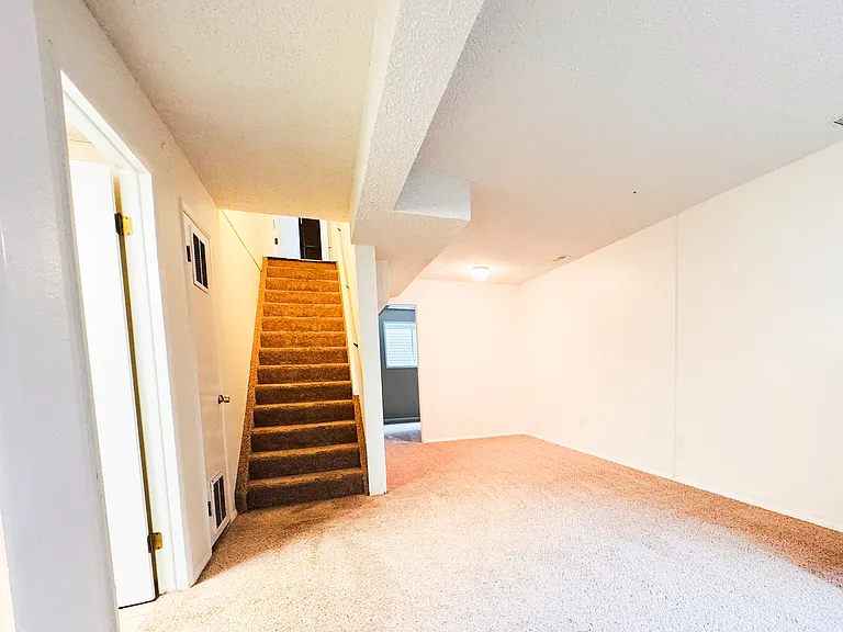 295 Pucket Cir — Photo 17
