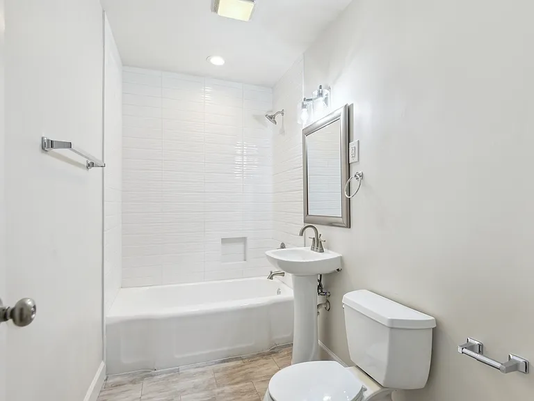 6516 E 5th Pl — Photo 16