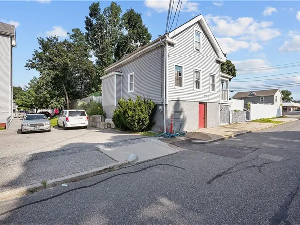 63 W Clifford St, Providence, RI 02907