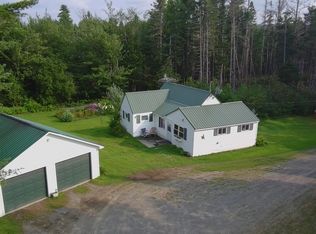 18 Gales Rd, Abbot, ME 04406
