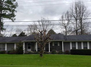 216 Blythe Ferry Rd NE, Cleveland, TN 37312