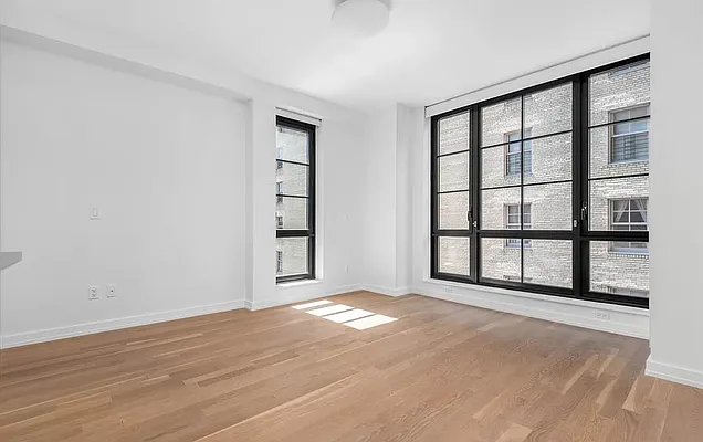 Rented by Luxhome LLC | media 20