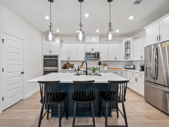 80 Hartwell Rd, Bluffton, SC 29910