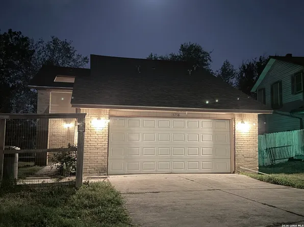 5758 SPRING MOON ST, San Antonio, TX 78247