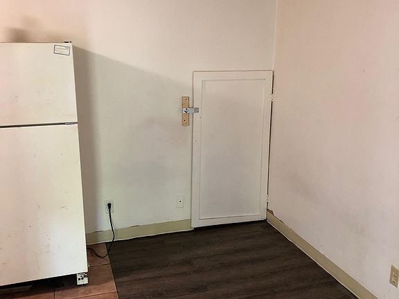 5th image of 5823 Monfort Hills Ave APT 3