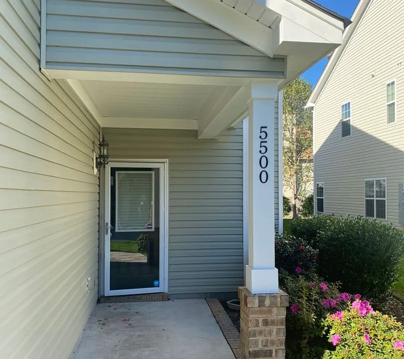 5500 Muth Ct