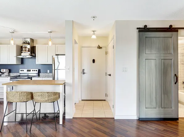 20 2nd St NE Unit P1702, Minneapolis, MN 55413